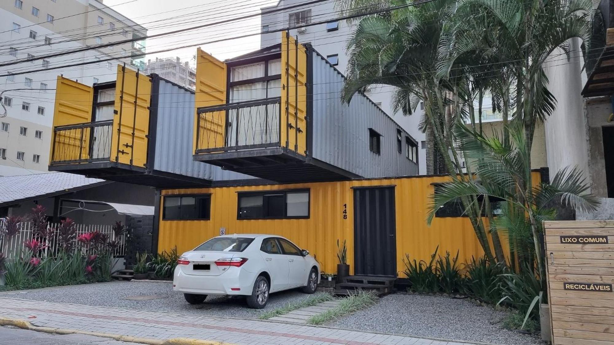 Aps Em Container Na Meia Praia, Itapema, Sc - Tetto Stays Luaran gambar